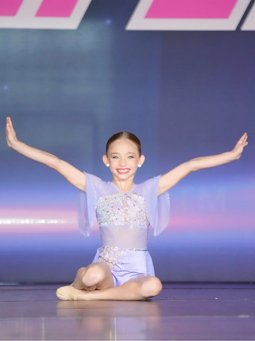 Beautiful lavender lilac purple custom lyrical costume!! Size 7/8